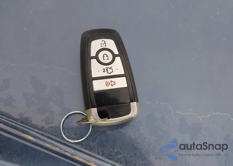 2019 Ford Fusion Se z USA, uszkodzony, nr VIN 3FA6P0HD9KR249290